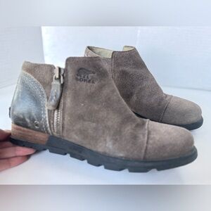 SOREL Major Low Ankle Boot Fossil Brown Green Leather Waterproof Zip Bootie 6.5